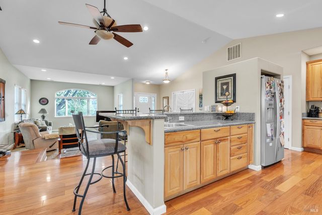 16911 Spruce Grove Rd, Hidden Valley Lake, CA 95467