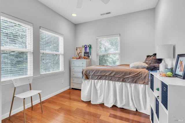 16911 Spruce Grove Rd, Hidden Valley Lake, CA 95467