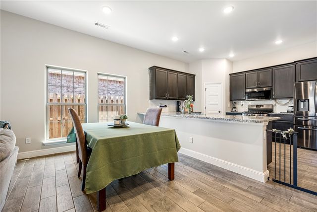 6104 Silas Street, Bentonville, AR 72713