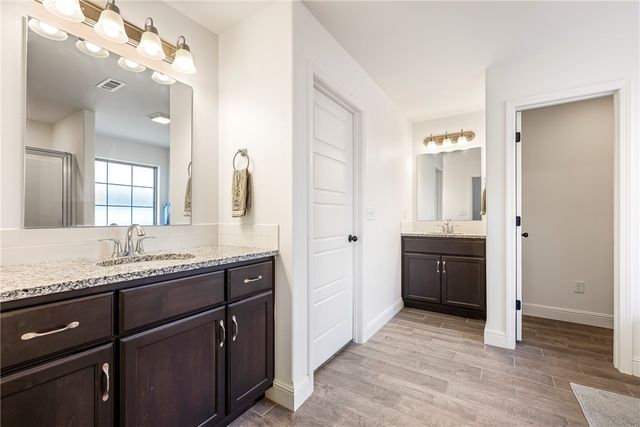 6104 Silas Street, Bentonville, AR 72713