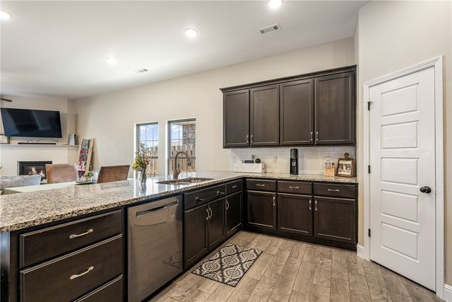 6104 Silas Street, Bentonville, AR 72713