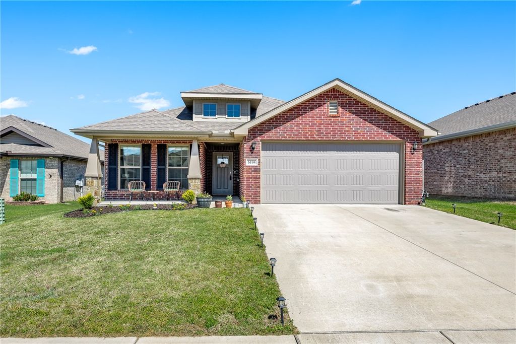 6104 Silas Street, Bentonville, AR 72713
