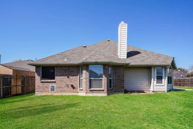 5720 Colorado Court, Haltom City, TX 76137