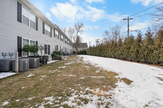 709 Breton Way, Glen Cove, NY 11542