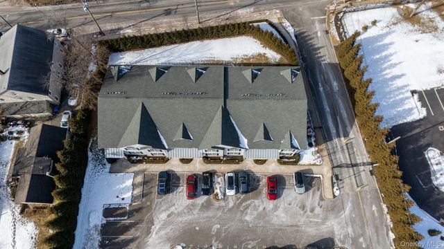 709 Breton Way, Glen Cove, NY 11542