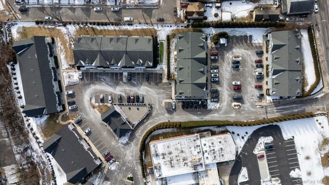 709 Breton Way, Glen Cove, NY 11542