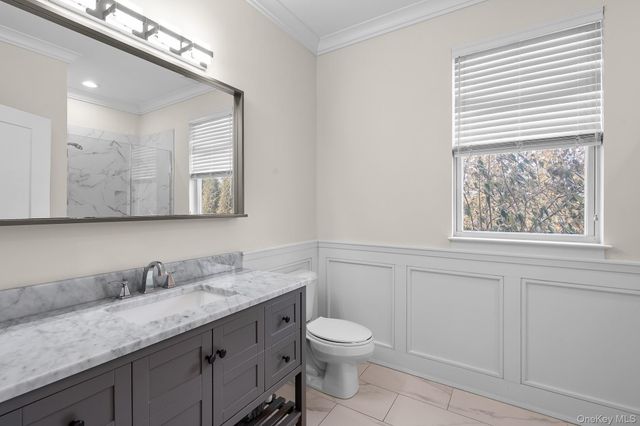 709 Breton Way, Glen Cove, NY 11542