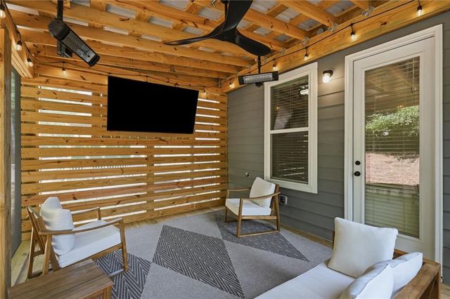 429 Bishop Lane, Woodstock, GA 30188