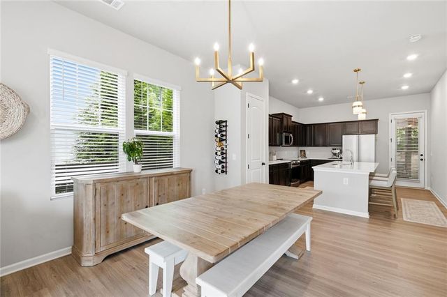 429 Bishop Lane, Woodstock, GA 30188