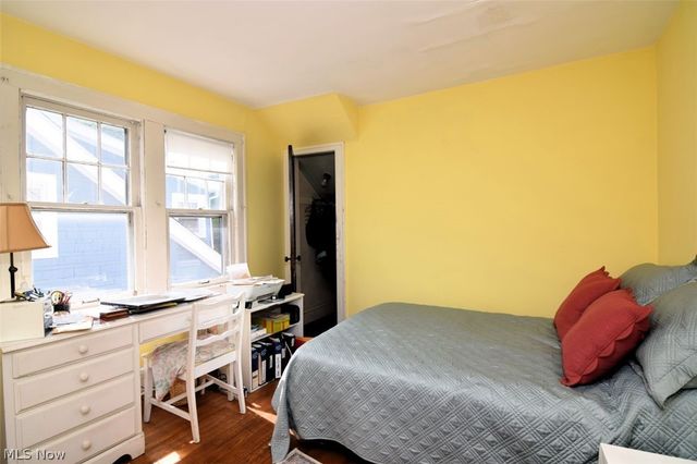 3812 Summit Park Road, Cleveland Heights, OH 44121