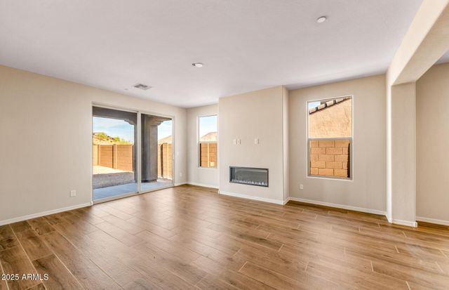 13544 W CASSIA Trail, Peoria, AZ 85383