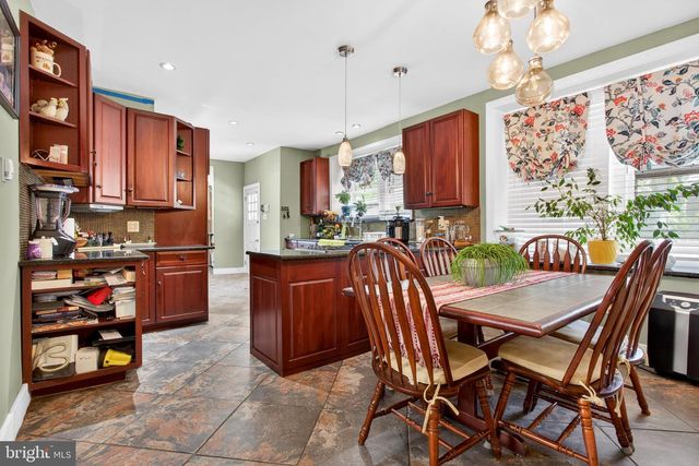 6342 N 6TH ST, Philadelphia, PA 19126