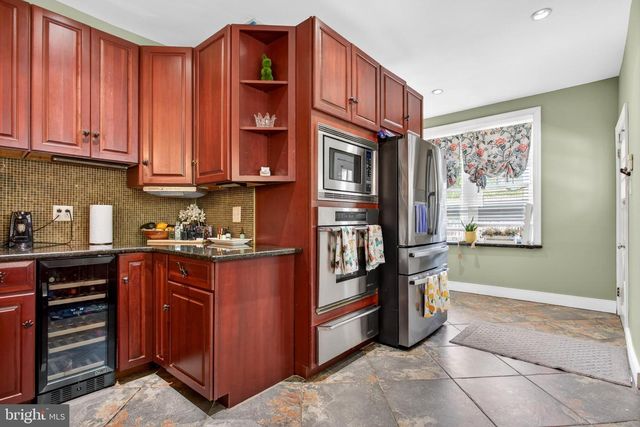 6342 N 6TH ST, Philadelphia, PA 19126