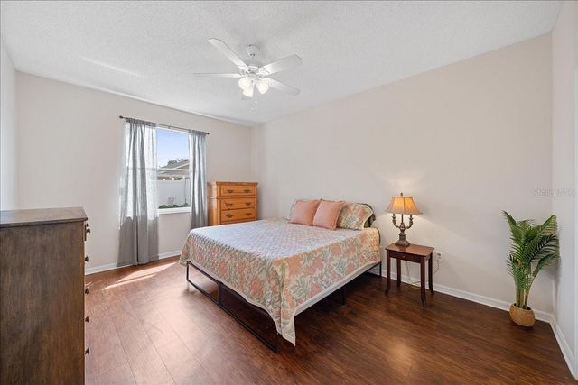 440 SAND RIDGE DRIVE, Valrico, FL 33594