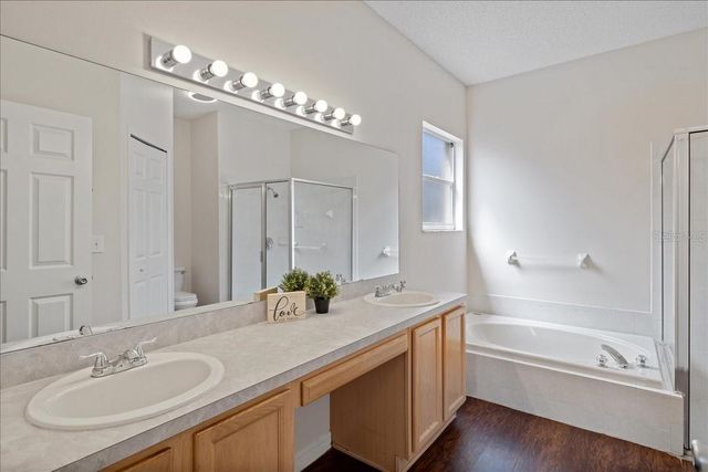 440 SAND RIDGE DRIVE, Valrico, FL 33594