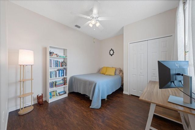 440 SAND RIDGE DRIVE, Valrico, FL 33594