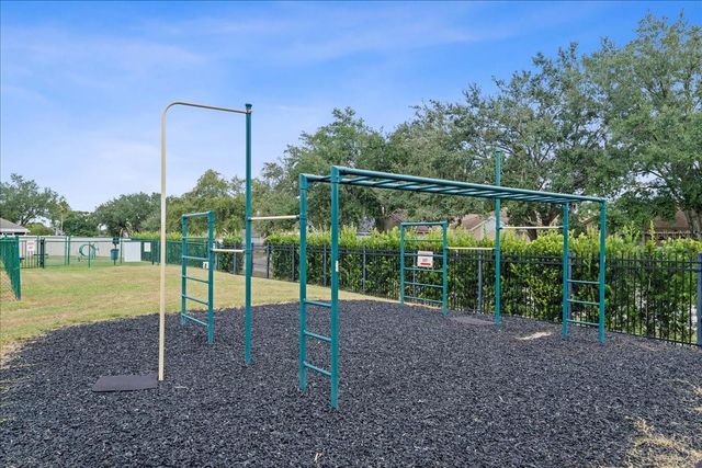 440 SAND RIDGE DRIVE, Valrico, FL 33594