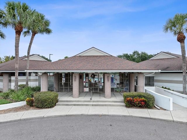 440 SAND RIDGE DRIVE, Valrico, FL 33594