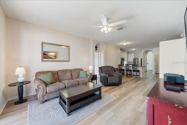 440 SAND RIDGE DRIVE, Valrico, FL 33594