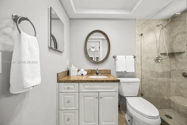 3213 Colony Club Road 3E, Pompano Beach, FL 33062