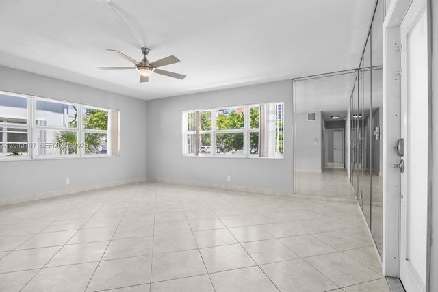3213 Colony Club Road 3E, Pompano Beach, FL 33062