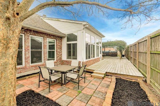 2210 Willowridge Ave, Port Allen, LA 70767