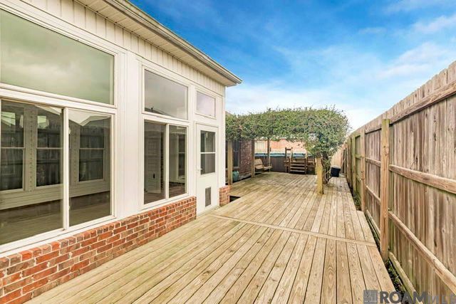 2210 Willowridge Ave, Port Allen, LA 70767