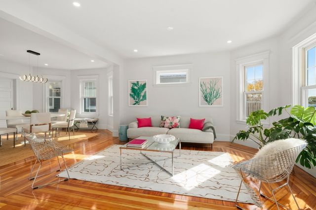 207 Summer St 3, Somerville, MA 02143