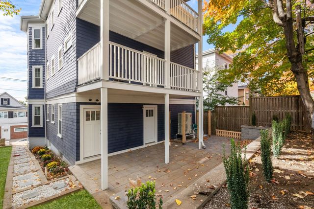 207 Summer St 3, Somerville, MA 02143