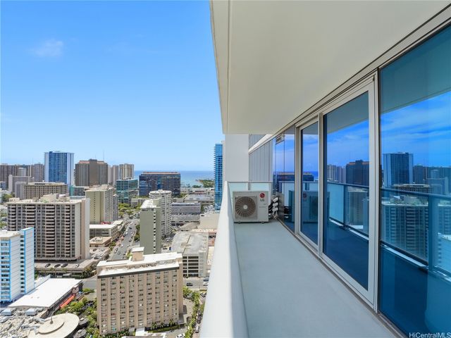 1500 Rycroft Street 3101R, Honolulu, HI 96814