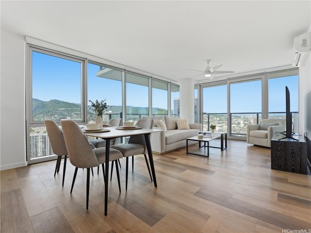 1500 Rycroft Street 3101R, Honolulu, HI 96814
