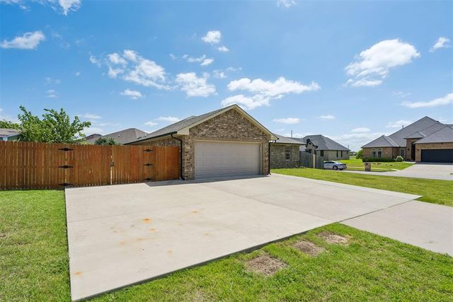 14608 Broadway Circle, Oklahoma City, OK 73170