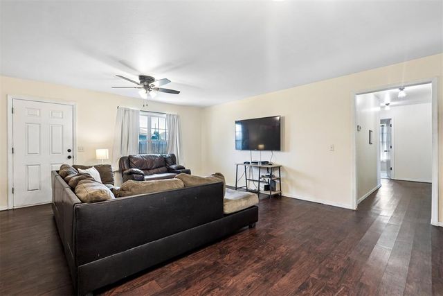 14608 Broadway Circle, Oklahoma City, OK 73170