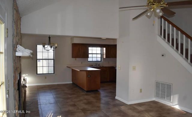 8140 WAKEFIELD Avenue, Jacksonville, FL 32208