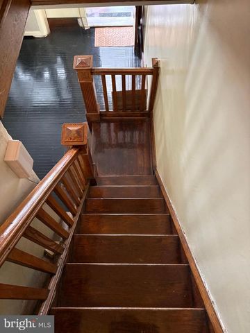 5861 ANGORA TER, Philadelphia, PA 19143