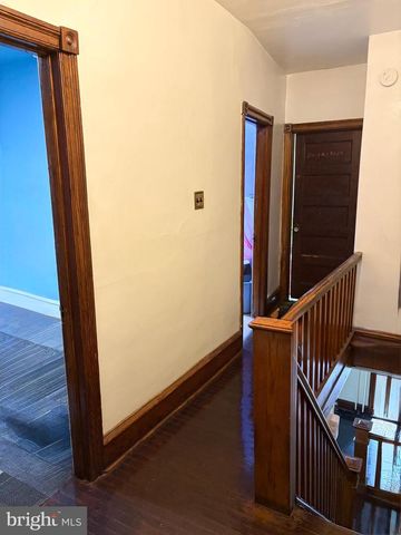 5861 ANGORA TER, Philadelphia, PA 19143