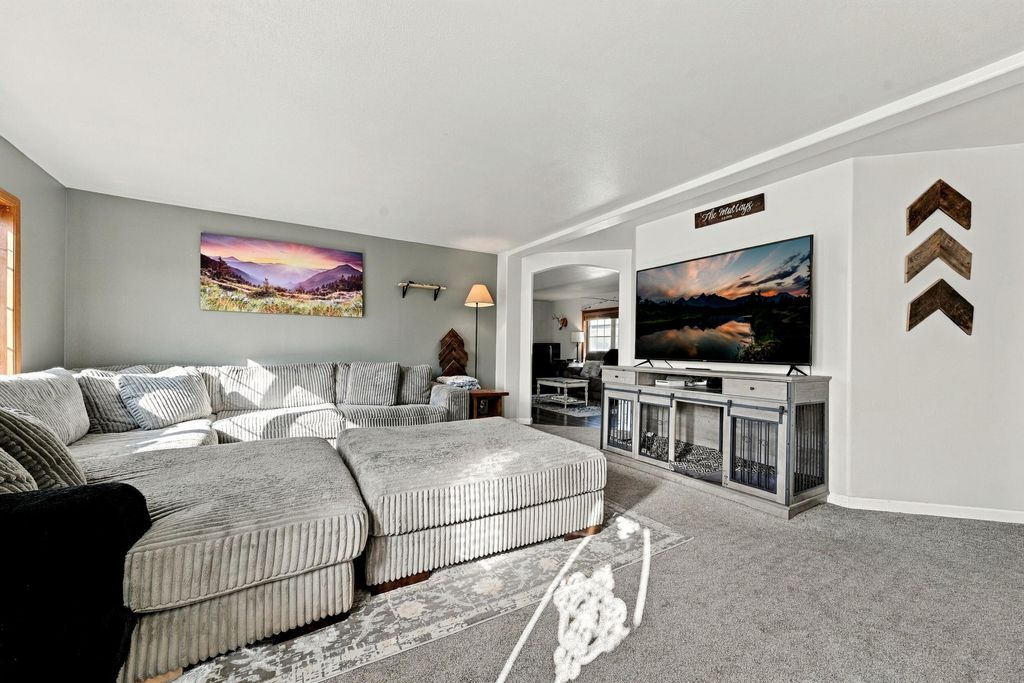 1420 Omarr Avenue, Sheridan, WY 82801 photo 5