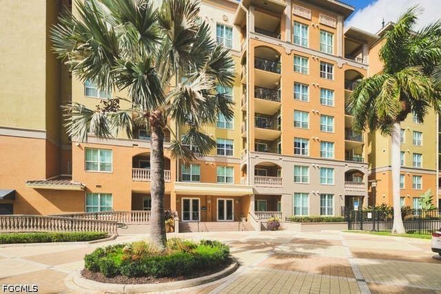 2825 Palm Beach BLVD 117, Fort Myers, FL 33916