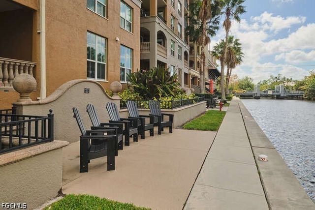 2825 Palm Beach BLVD 117, Fort Myers, FL 33916