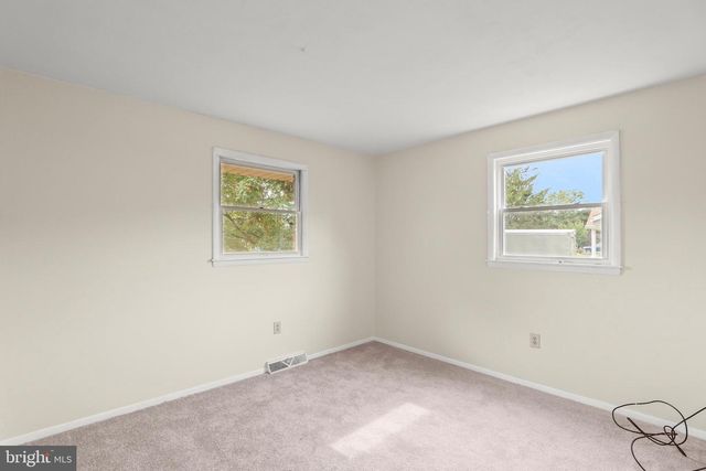 3413 HEATHER DR, York, PA 17408