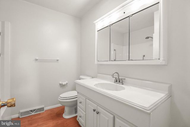 3413 HEATHER DR, York, PA 17408