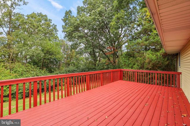 3413 HEATHER DR, York, PA 17408