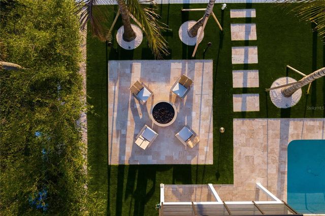 6448 HOLLYWOOD BOULEVARD, Sarasota, FL 34231
