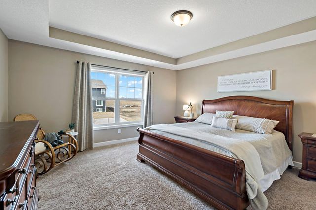 3894 Carver Path, Chaska, MN 55318