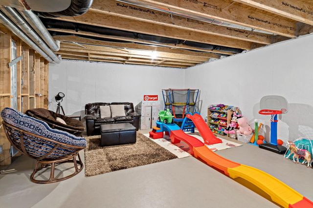 3894 Carver Path, Chaska, MN 55318