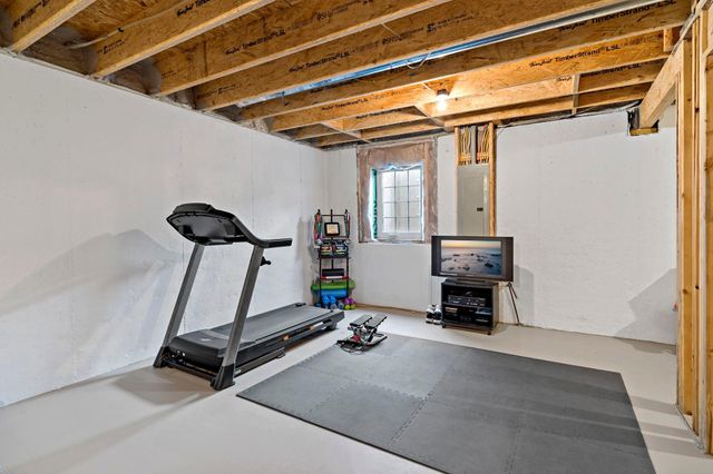 3894 Carver Path, Chaska, MN 55318