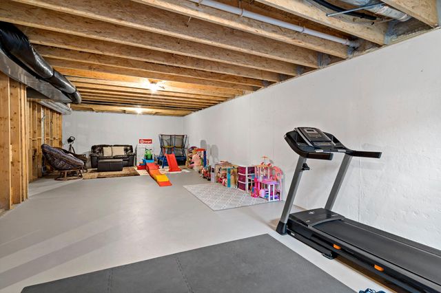 3894 Carver Path, Chaska, MN 55318