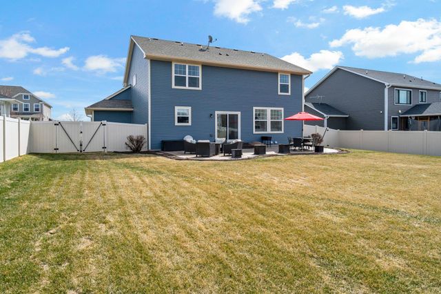 3894 Carver Path, Chaska, MN 55318