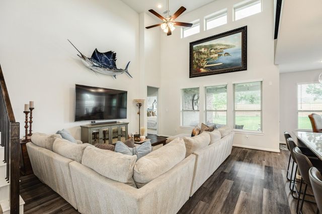 10306 Aldrin Drive, Rosharon, TX 77583