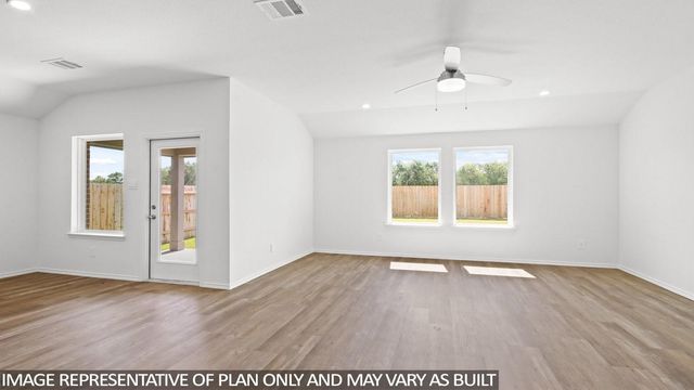 642 Meadowknoll Drive, Crosby, TX 77532